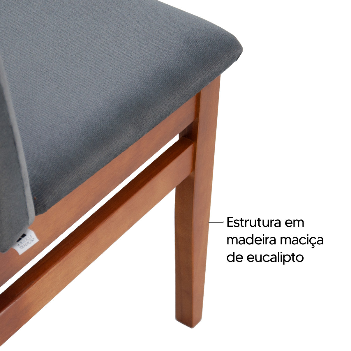 Kit com 4 Cadeiras Veneza com Assento em Tecido Linho, Estrutura em Madeira de Eucalipto e Espuma D20