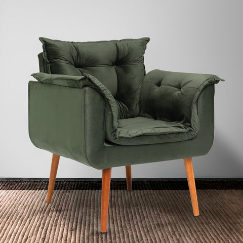 Poltrona Silicia com Pés Palito em Madeira de Eucalipto e Estofado em Tecido Deluxe – Design Elegante