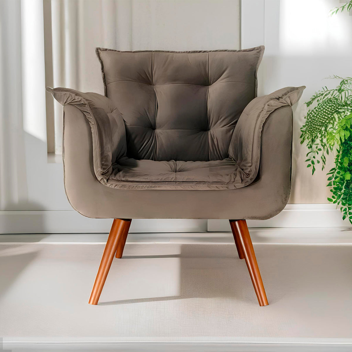 Poltrona Silicia com Pés Palito em Madeira de Eucalipto e Estofado em Tecido Deluxe – Design Elegante
