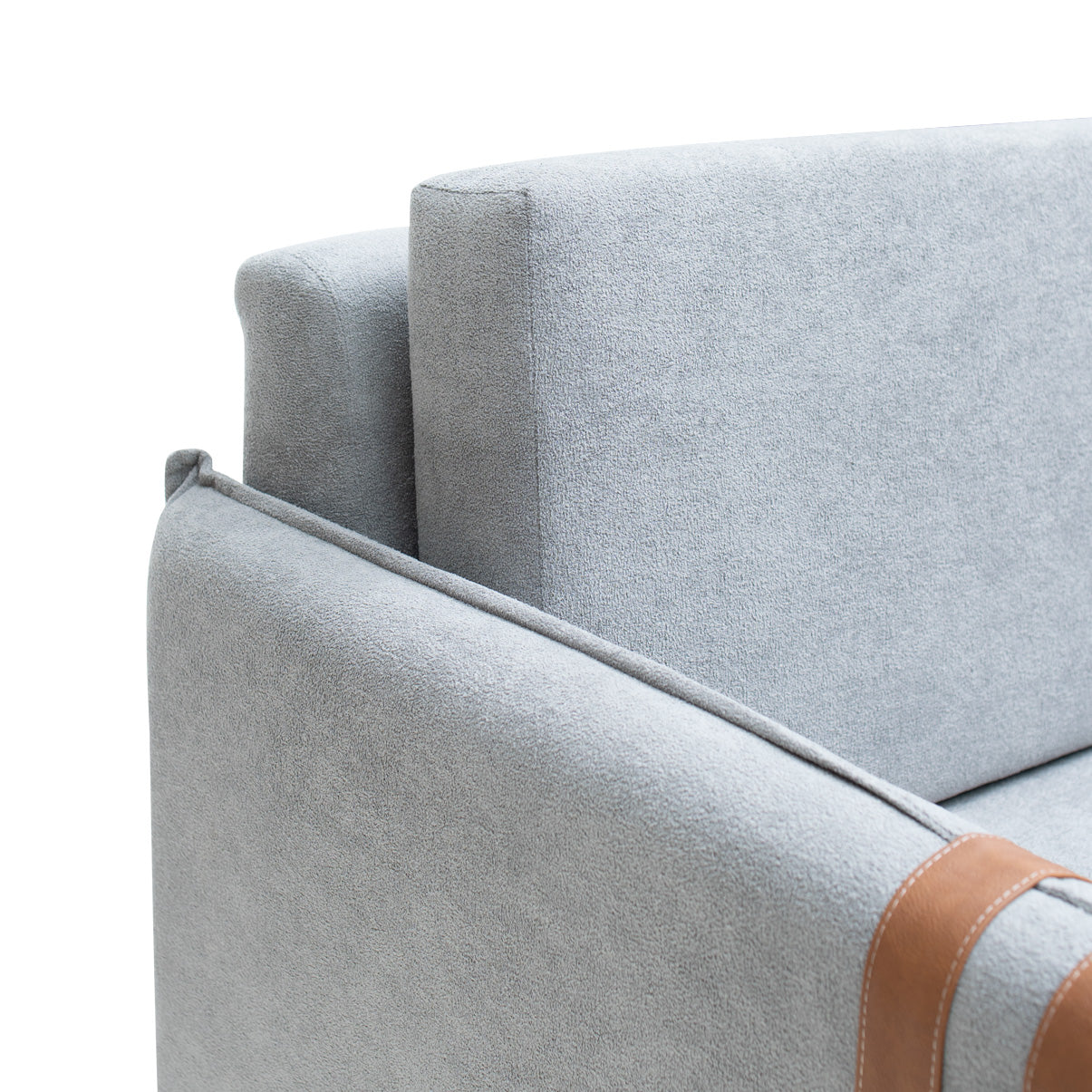 Poltrona Bogotá Estofada com Estrutura de Madeira de Eucalipto