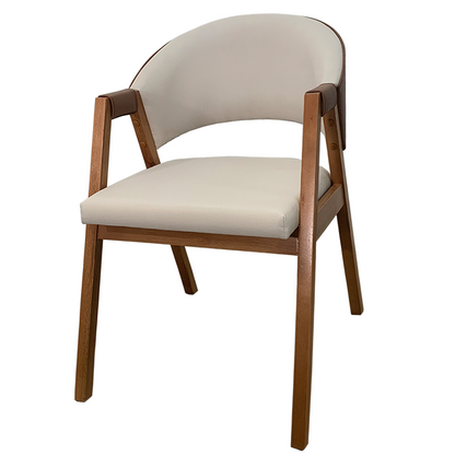 Cadeira Compuse Escandinava – Encosto curvo