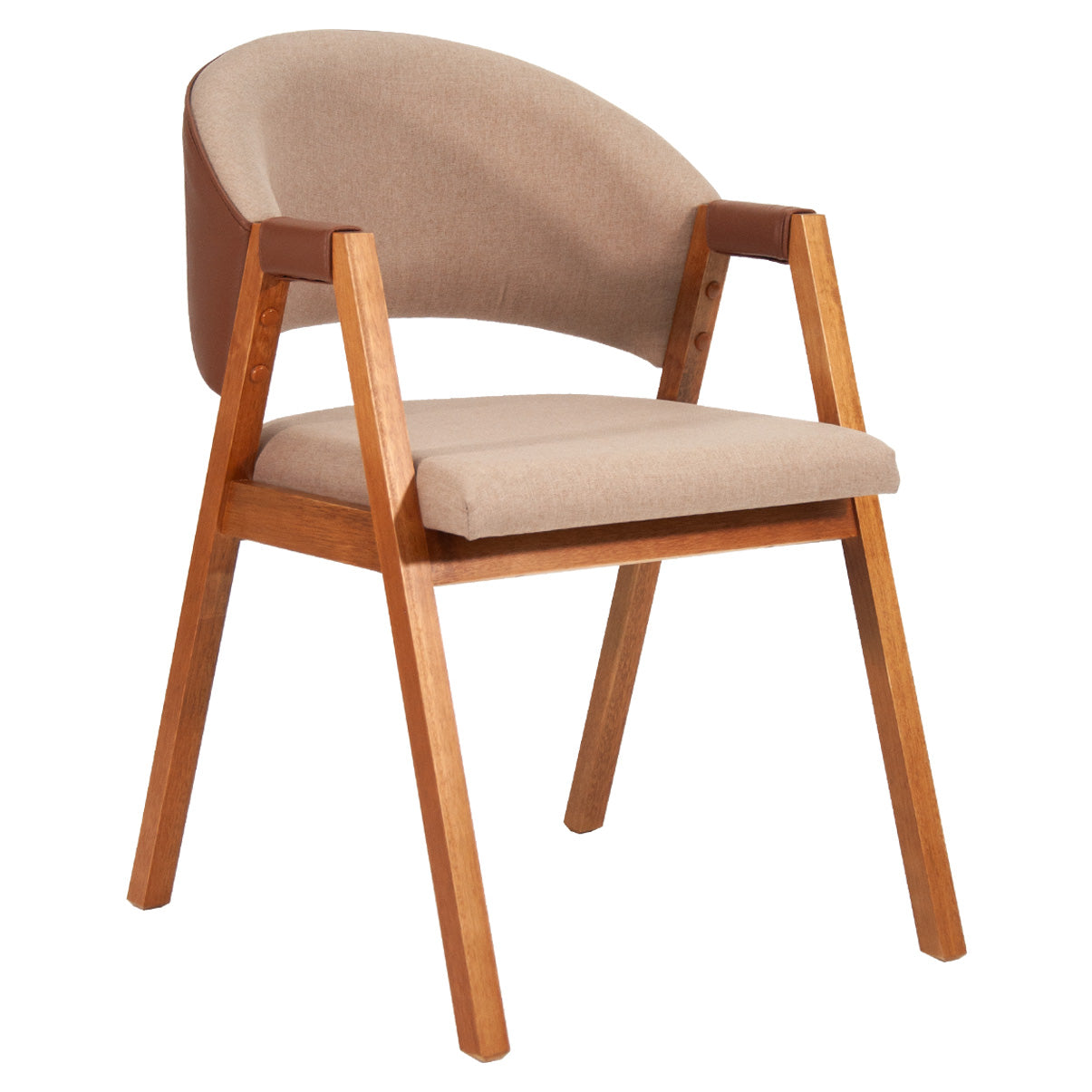 Cadeira Compuse Escandinava – Encosto curvo