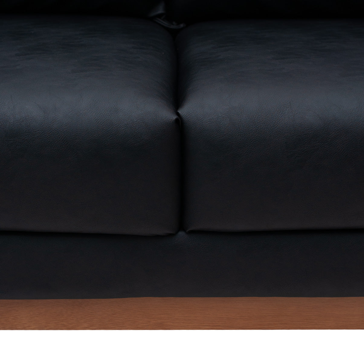 Sofá Classic 3 Lugares 2m Corino – Estrutura em Eucalipto