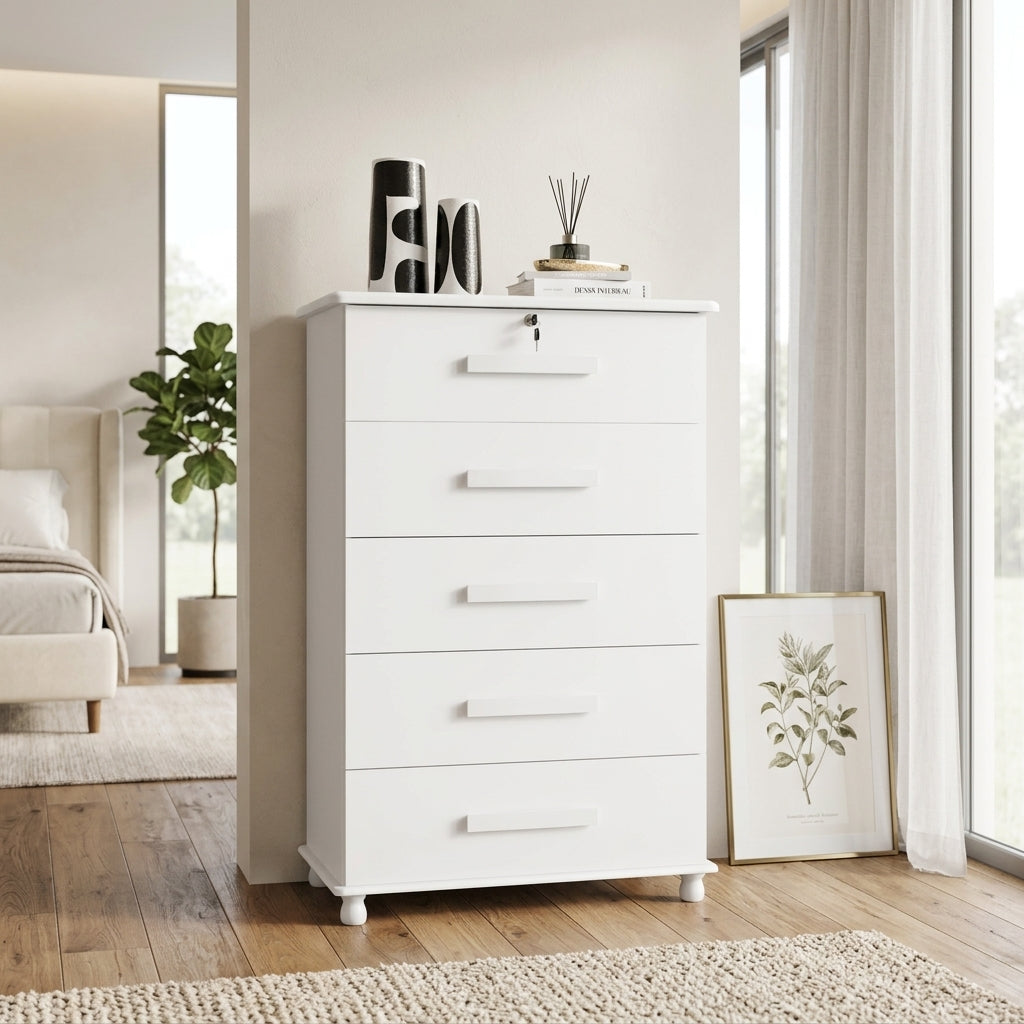 Cômoda Carrara 5 Gavetas com Chave e Corrediças Telescópicas ambientado no quarto